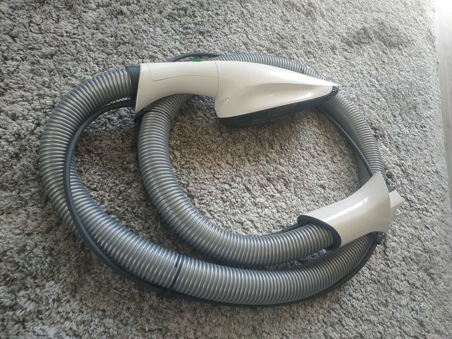 Aspirador kobold EB400 e acessórios. Dentro da garantia. Como novos
