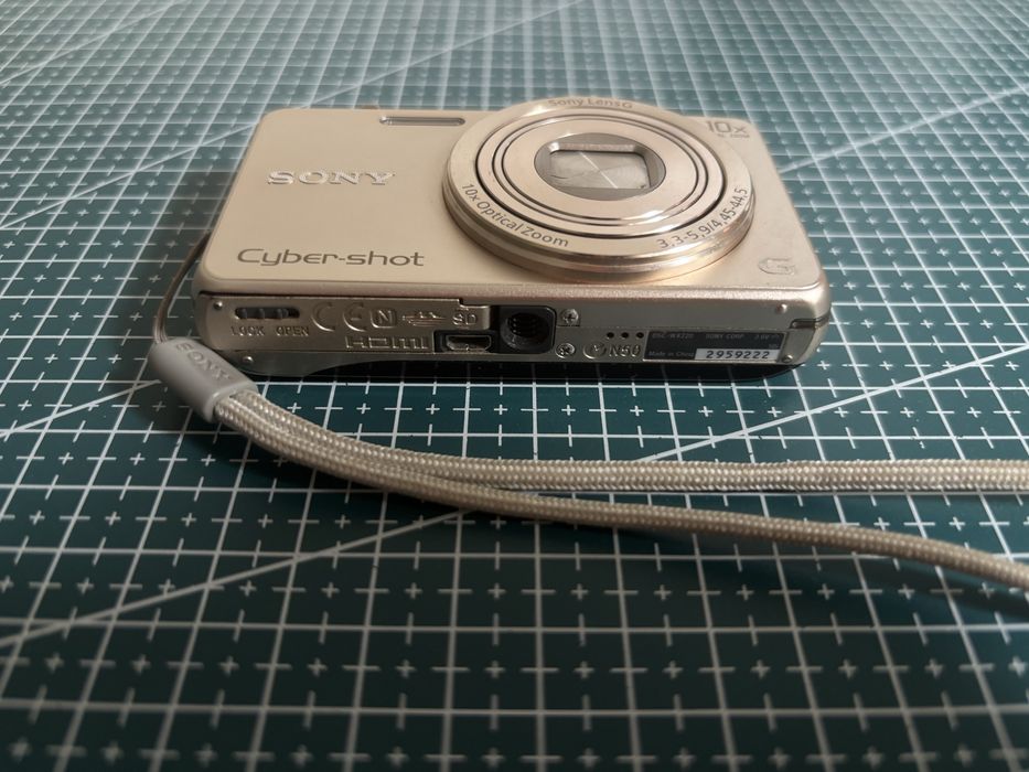Sony CyberShot WX220