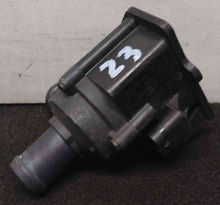 Bomba Água Adicional 8K0819147A - AUDI A5 Sportback