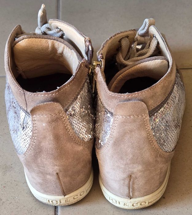 Włoskie buty Igi&Co