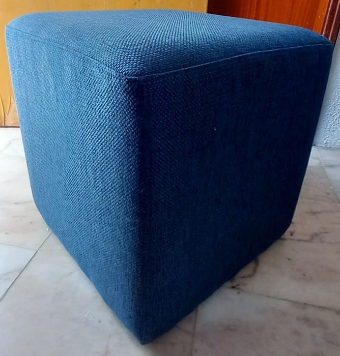 Blue Cube Poufs64730272994817123