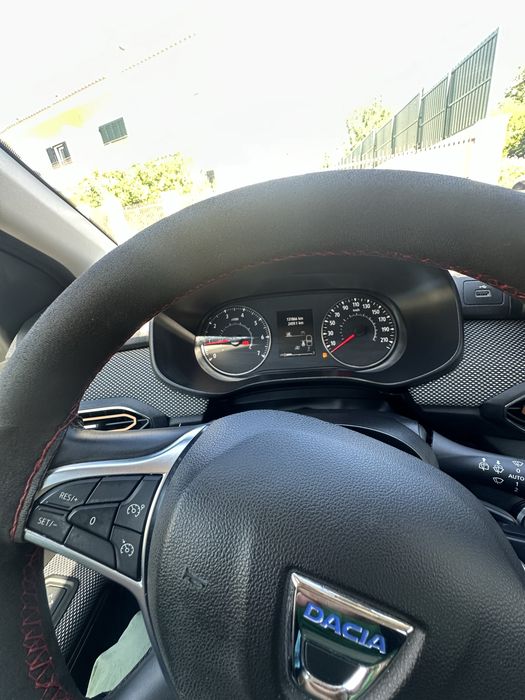 Dacia Sandero — fotografia 5