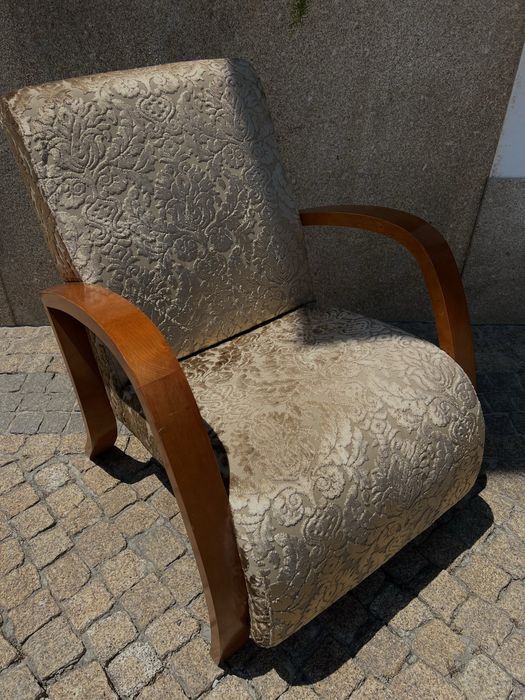 Conjunto de Cadeirões