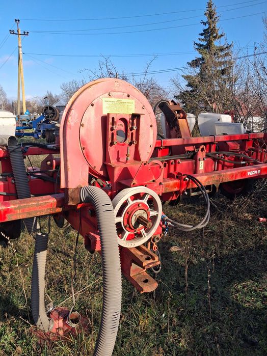 Сівалка пневматична