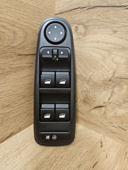 Кнопки склопідйомники Citroen C4 Grand Picasso