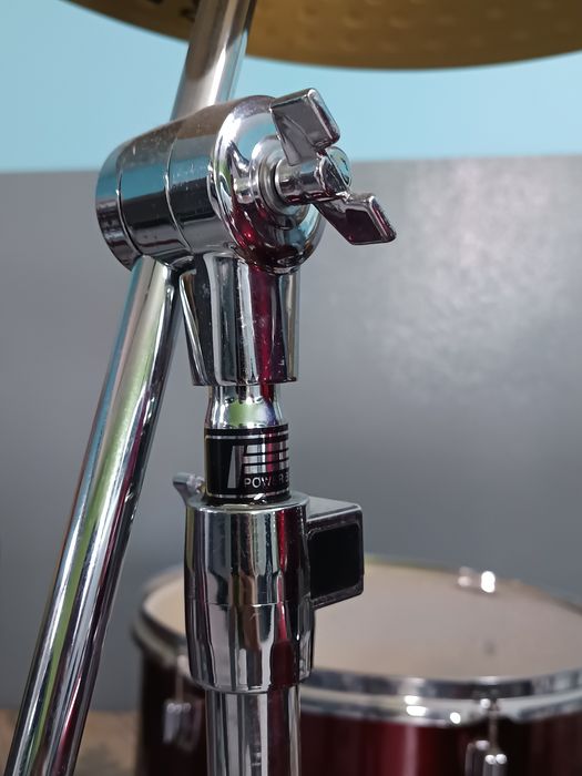 TAMA Swingstar – Kit Completo + Pratos MEINL HCS Novos | Excelente Estado