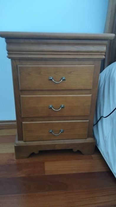 Quarto de casal , madeira cerejeira