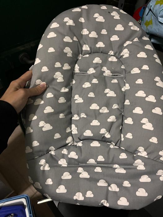 Cadeira e espreguiçadeira stokke com todos acessórios