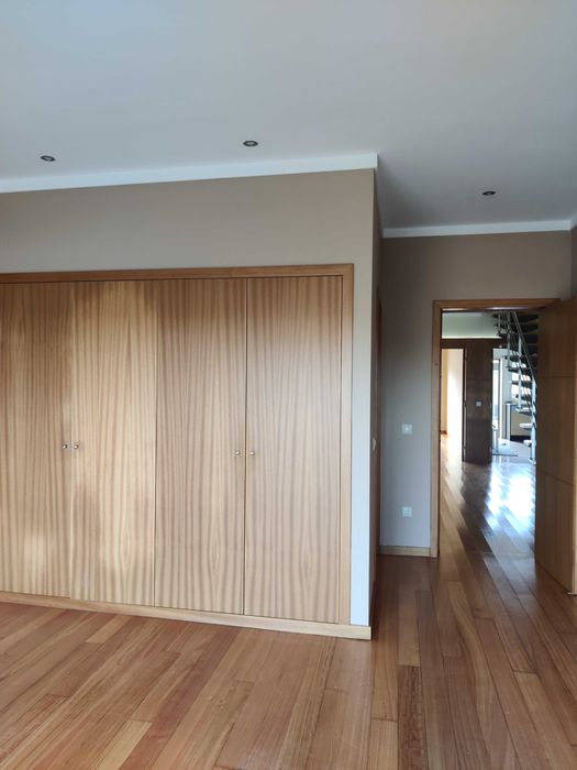 Aluga-se moradia em Ardegães