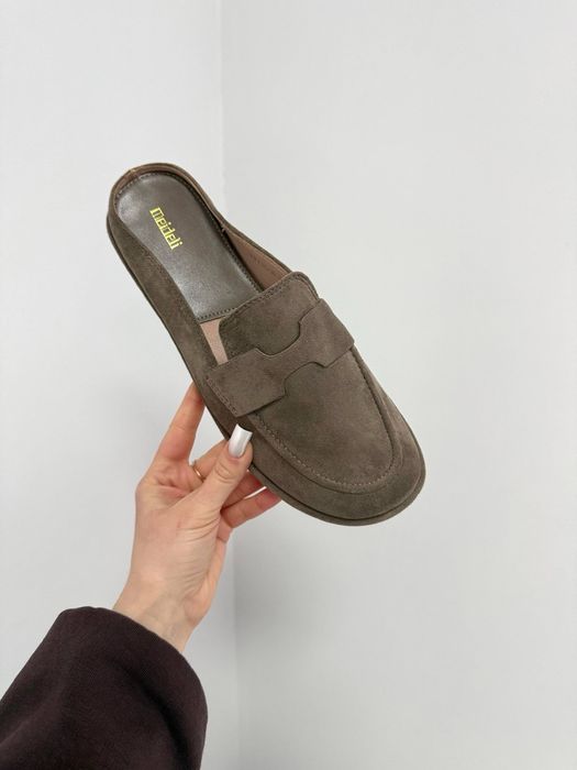 Сабо з анатомічним носиком