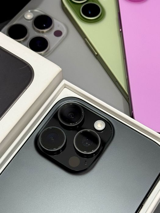 iPhone 16 Pro Max 256GB (АКБ 98%, Wi-Fi версія)