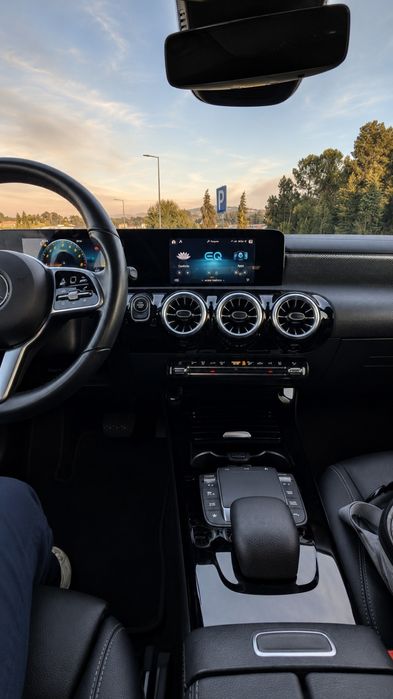 Mercedes CLA 250e Progressive - híbrido plug in