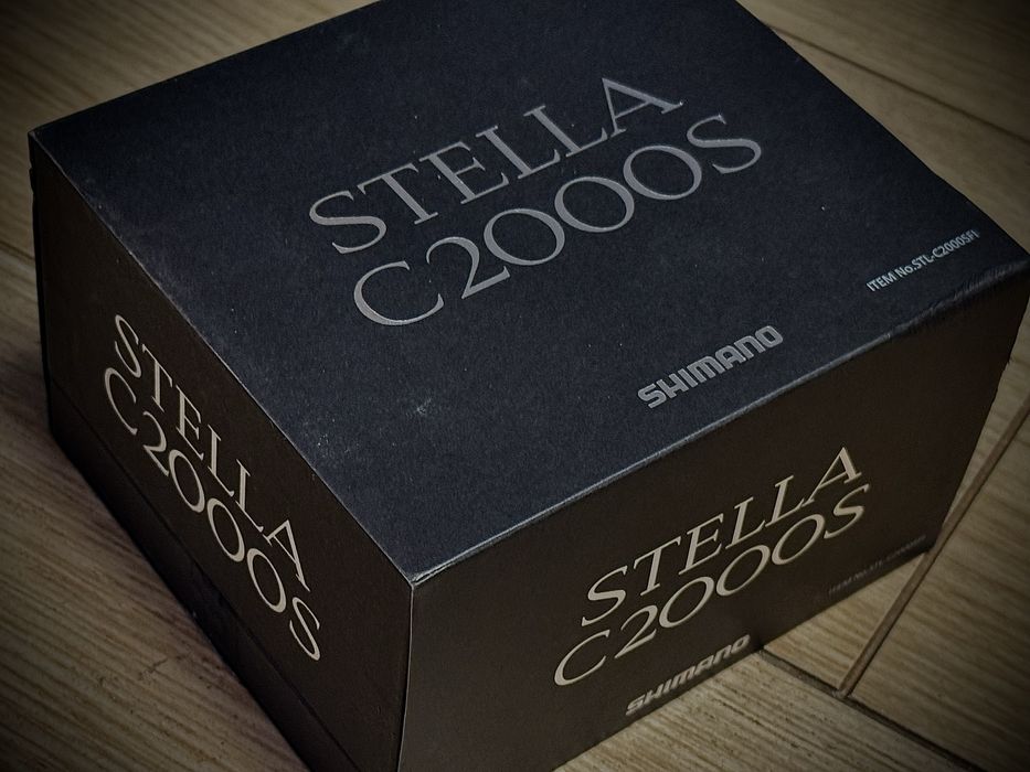 Риболовна котушка Shimano Stella 2000S