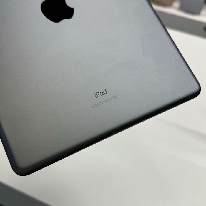 Планшет iPad 8 10.2” 128GB Wi-Fi • ГАРАНТІЯ • СТАН 9.2/10 96926