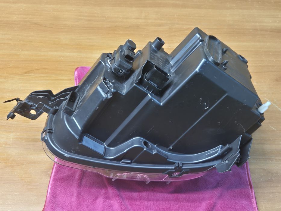 Citroën C3 lift lampa prawa przednia OEM EU Led Vision