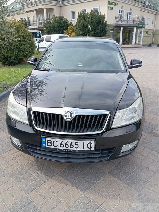 Skoda Octavia               ..
