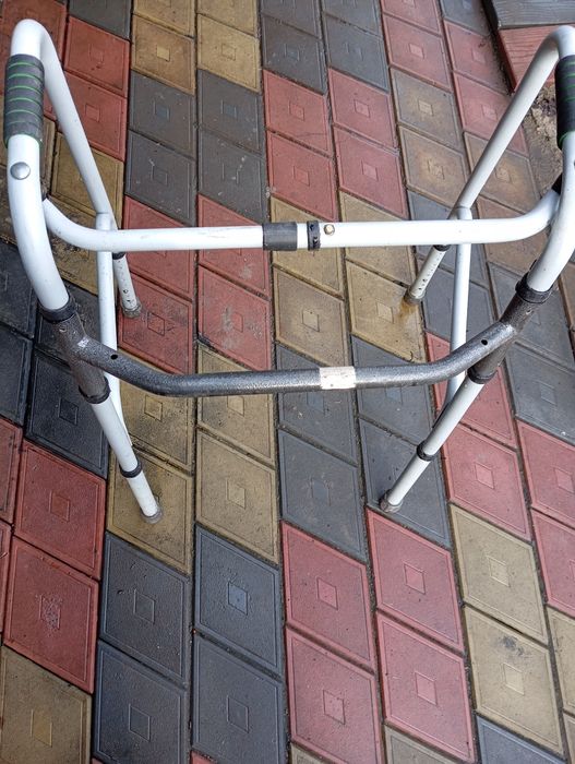 Ходунки  для взрослых складные