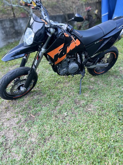 KTM 640 LC4 supermotard de livrete