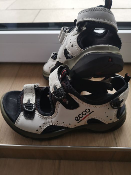 Skórzane sandały ECCO  OFROAD, 35