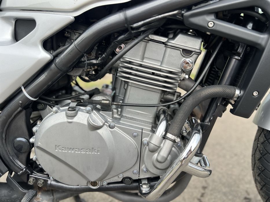 Свіжопривезений із Німечинни Kawasaki ER-5 1998