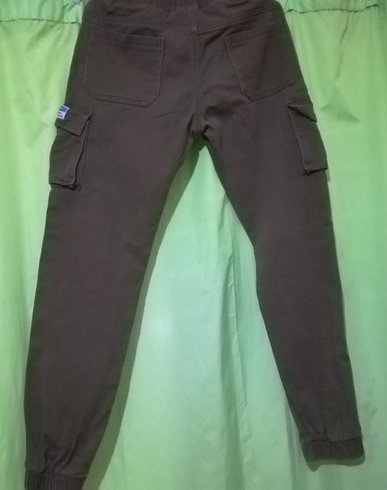 Брюки в спортивном стиле