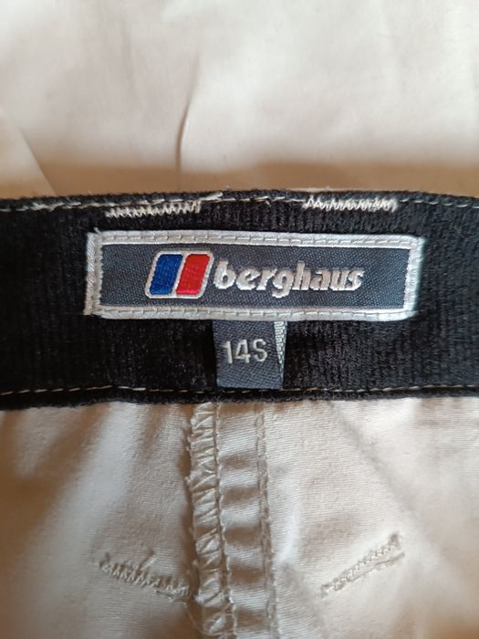 Карго штани Berghaus