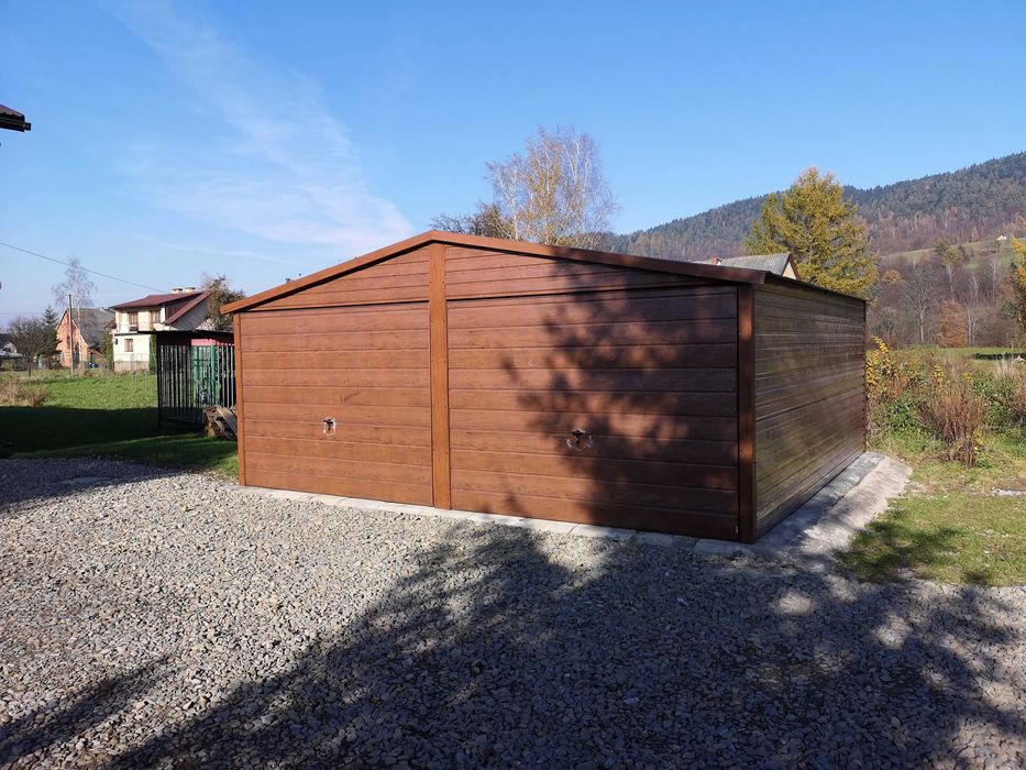 Garaż blaszany 10x7 grafit mat bramy złoty dąb