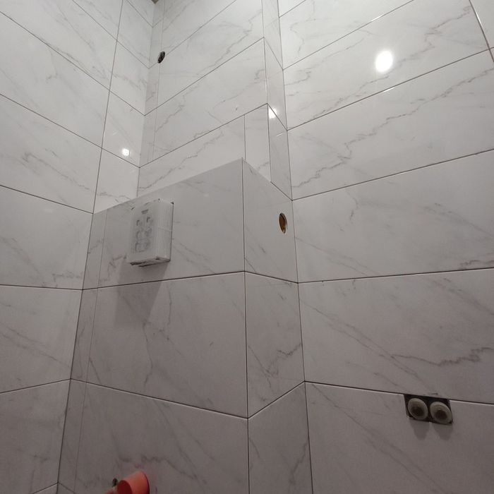 Плиточник . От 450 гр.кв