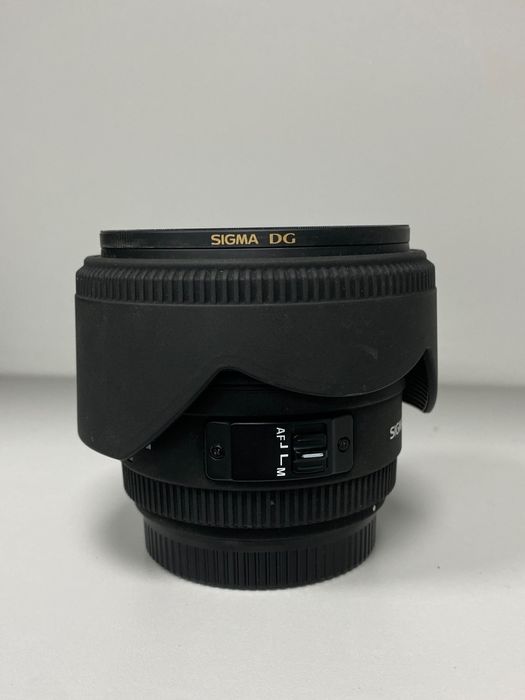 Обʼєктив Sigma 50mm