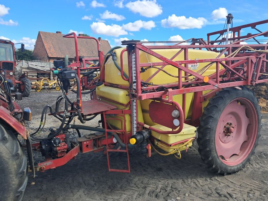 Opryskiwacz Pilmet 2518 AP