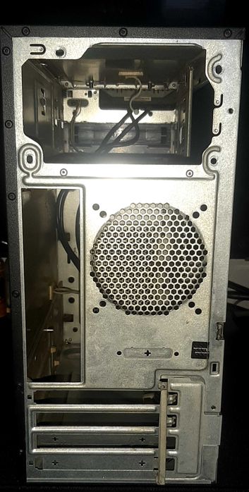 Корпуc для пк Acer Aspire