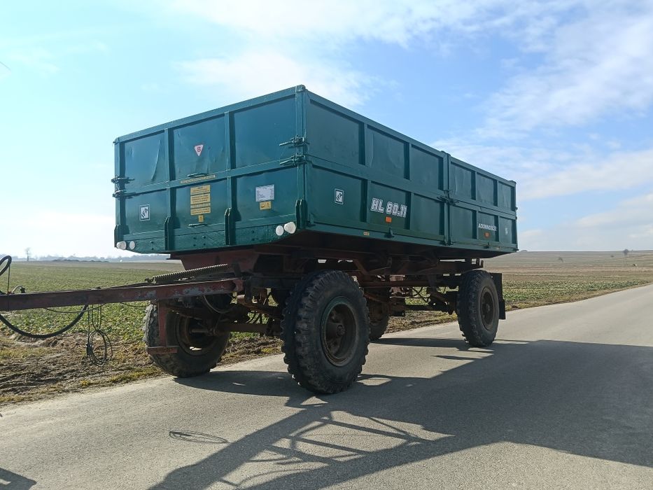 Przyczepa HL 8011  wywrotka (nie hw 6011 d47 d55 panv Pronar d732 bbs