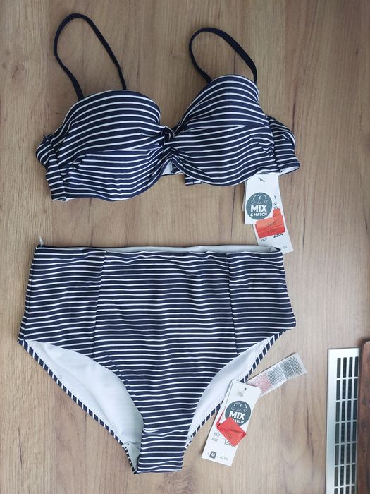 Strój kąpielowy marynarski wzór wyższy stan