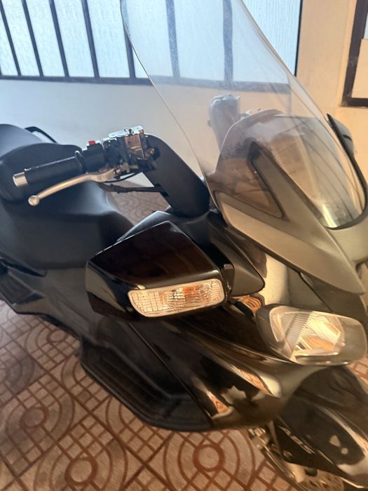 Suzuki Burgman 650 Executive