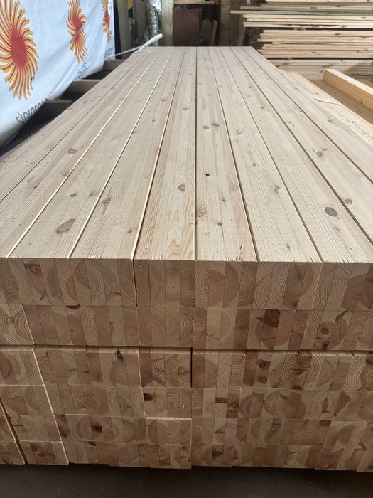 Drewno konstrukcyjne typu BSH suszone strugane 90x90 / 105x105