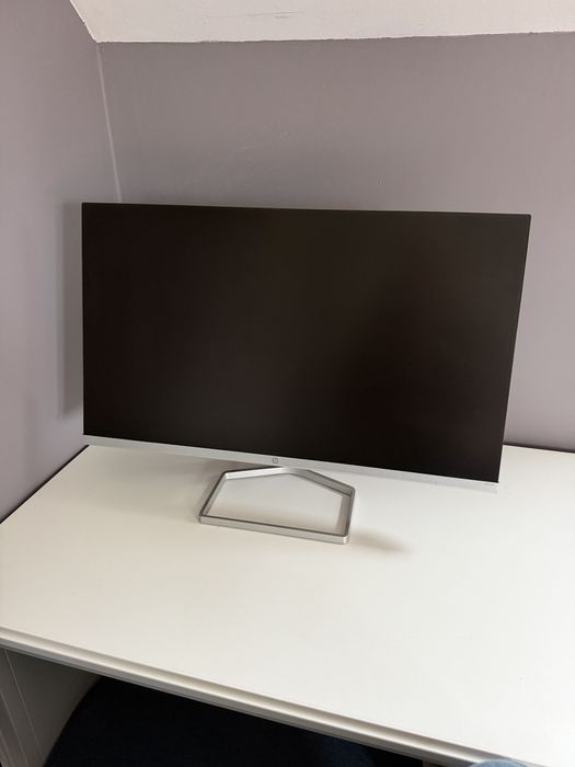 Monitor hp M24f używany