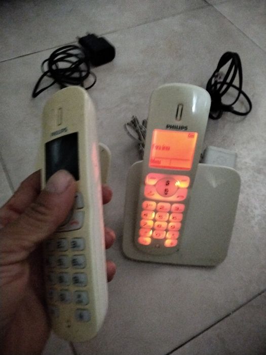 Telefone sem fio 2  Philips com ramal