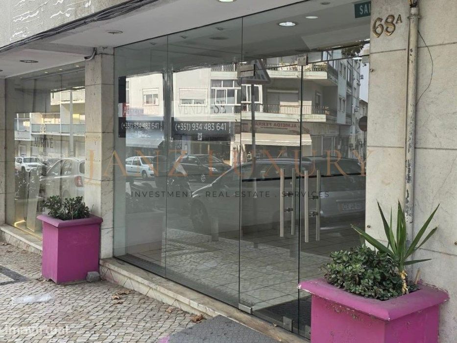 Excelente Loja para Investimento ou Negócio Próprio | Almada