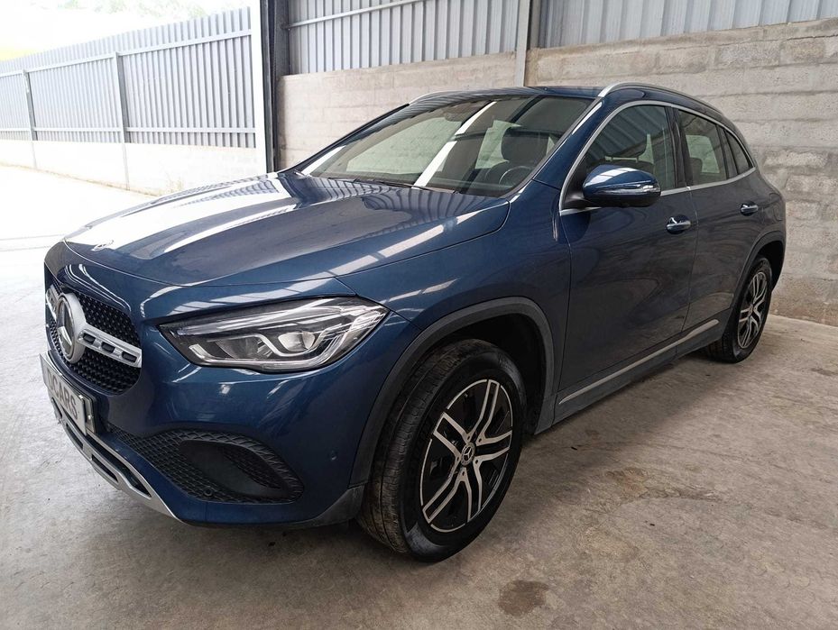 MERCEDES-BENZ GLA 250e hibrido