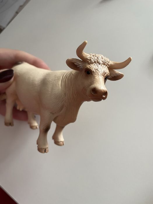 Figurka Schleich Krowa