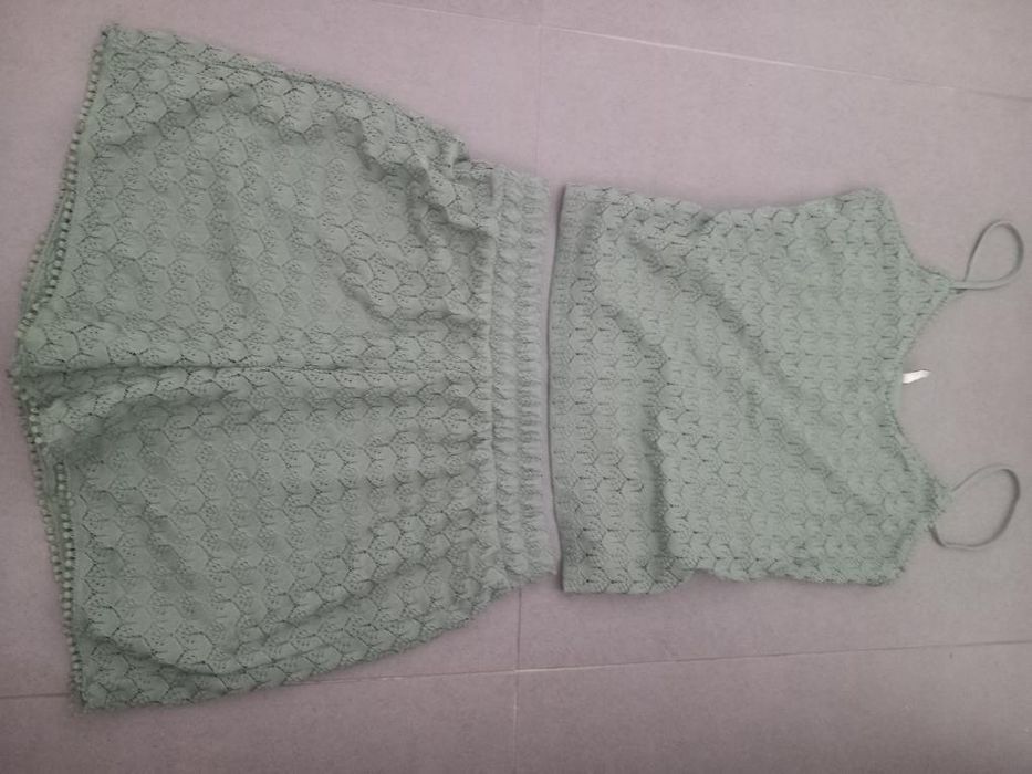 Roupa de Mulher em bom estado