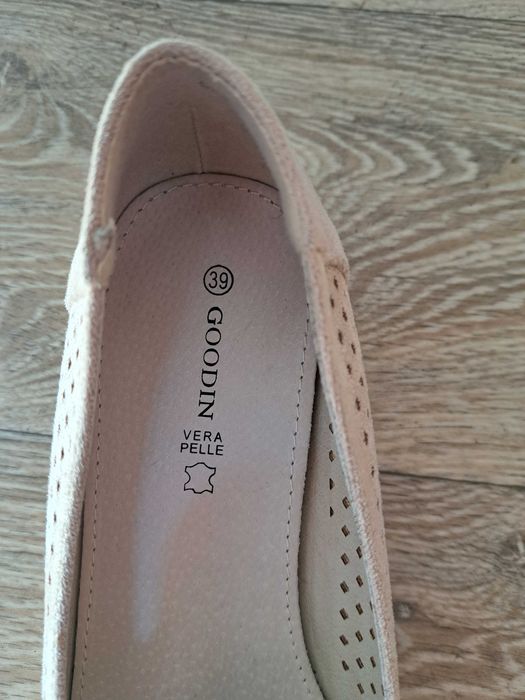 Buty damskie wygodne  rozmiar 39