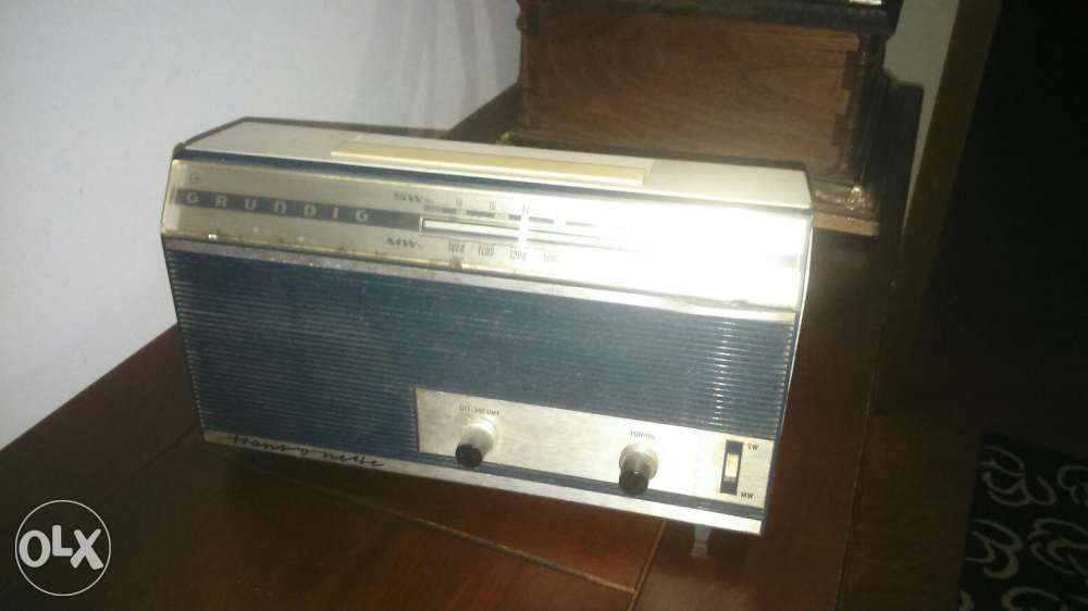 Rádio antigo grundig transonette