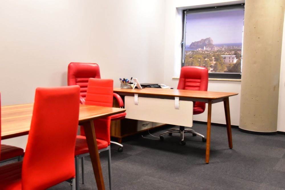 Nowoczesne Biuro w Centrum Czechowic| Podwyższony standard typu Skybox