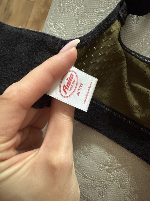 Sprzedam biustonosz pooperacyjny 75C