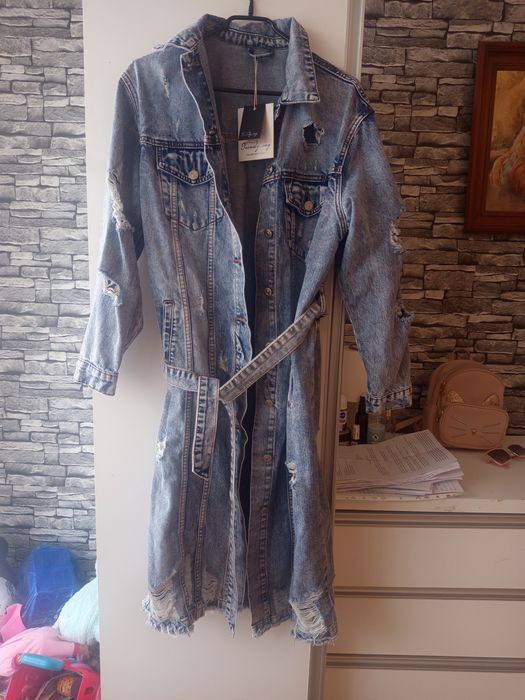 Płaszczyk jeansowy firmy Trendy.ing.