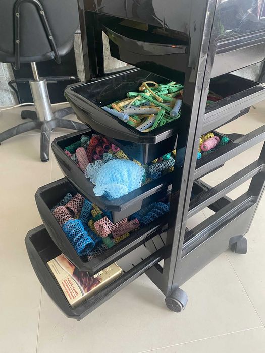 Carrinho Auxiliar Cabeleireiro Rickiparodi