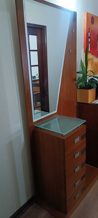 Móvel de hall entrada em cerejeira