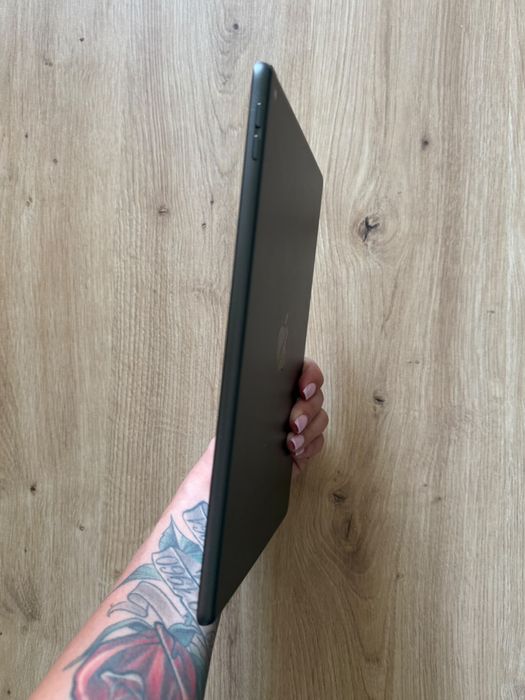 iPad (9th Generation) 64GB