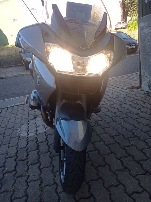BMW.   R 1200 RT